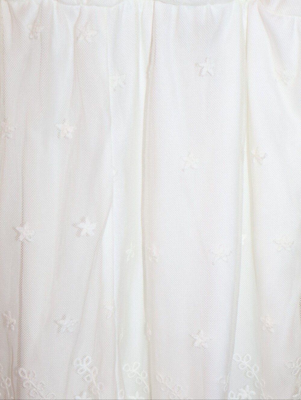 Gianni Bini White Lace Star Embroidered Long Bell-Sleeve Romper. - Picture 4 of 15